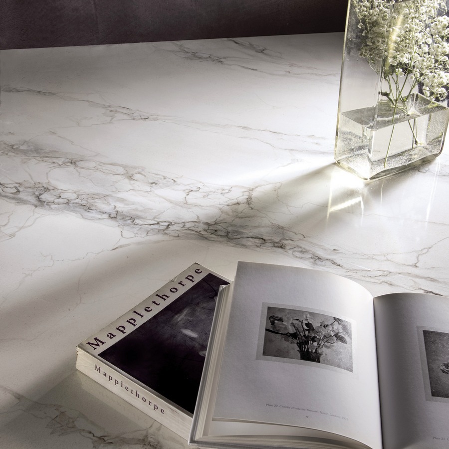 white-marble-ver